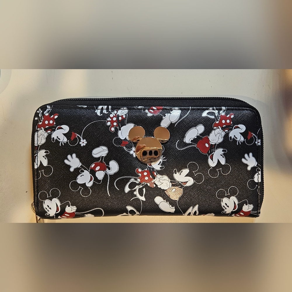 Mickey Mouse wallet
